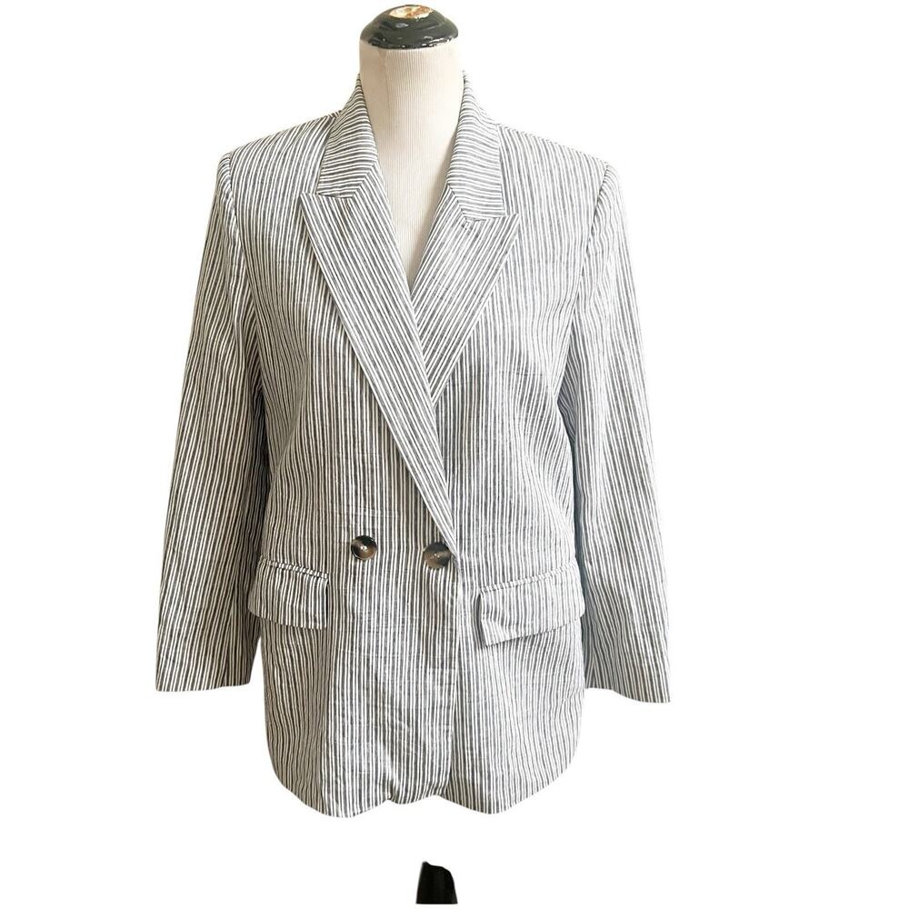 Zara Women’s Striped Linen Blend Boyfriend Blazer Size Medium Two Button Blue